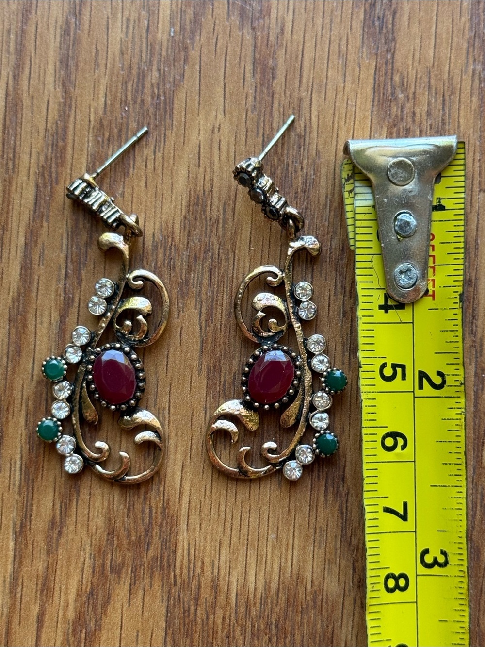 Vintage-Inspired Gold Drop Earrings with Ruby Red and Emerald Green Accents